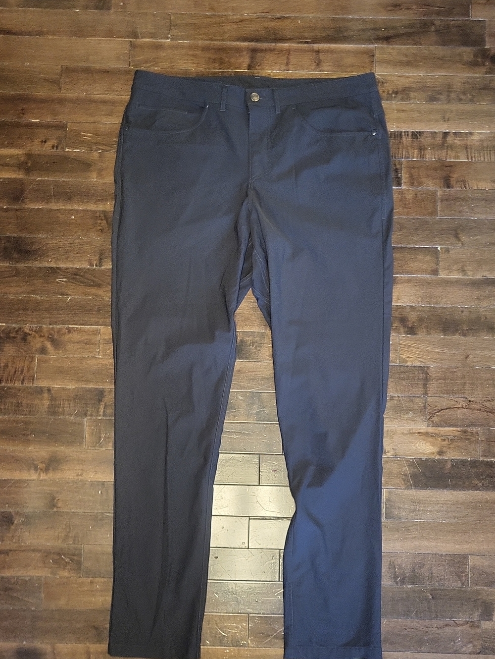Avalanche Men's Slim Straight Pants In Deep Grey